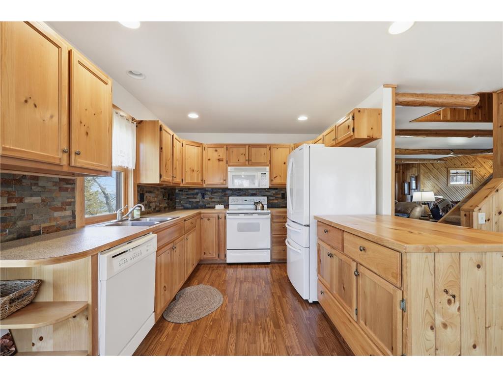 13768 County 18 Park Rapids MN 56470 - Fish Hook 7028377 image11