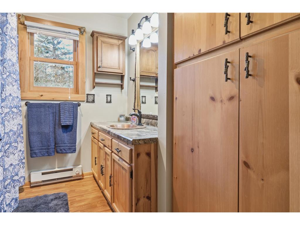 13768 County 18 Park Rapids MN 56470 - Fish Hook 7028377 image13