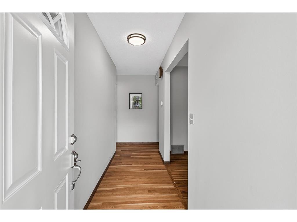 13769 Fairlawn Avenue Apple Valley MN 55124 7103067 image11