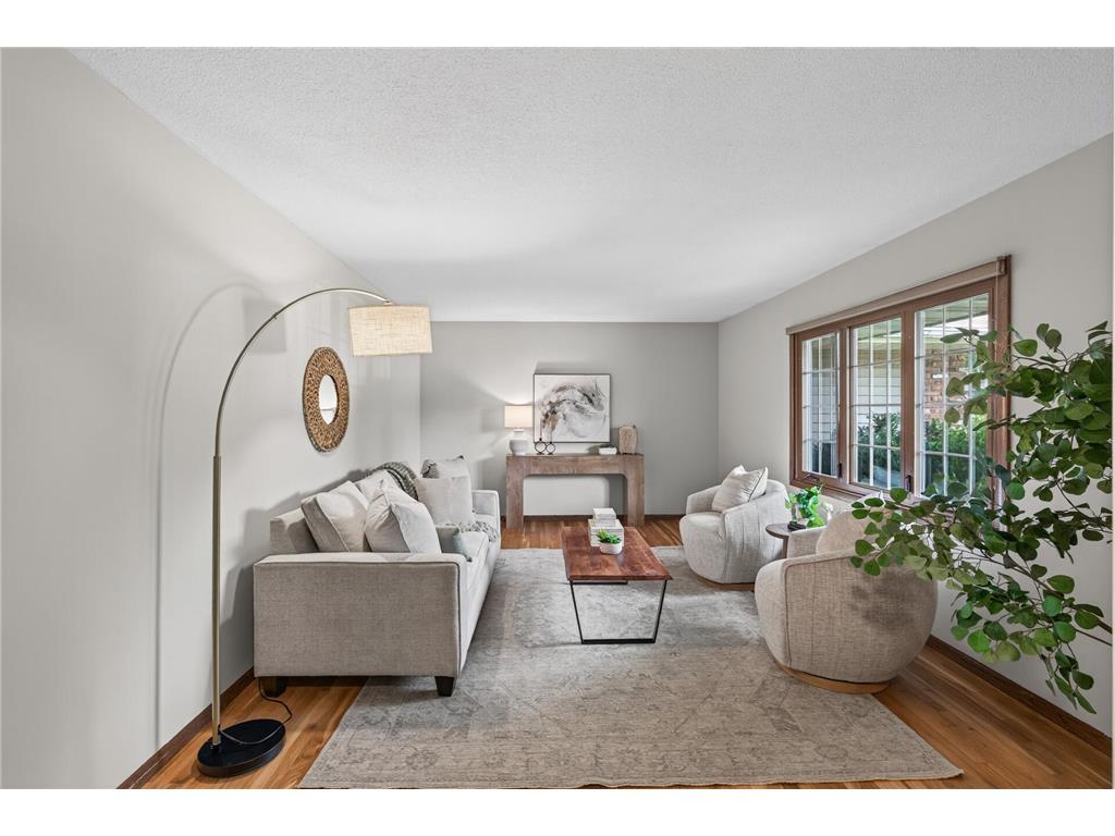 13769 Fairlawn Avenue Apple Valley MN 55124 7103067 image2