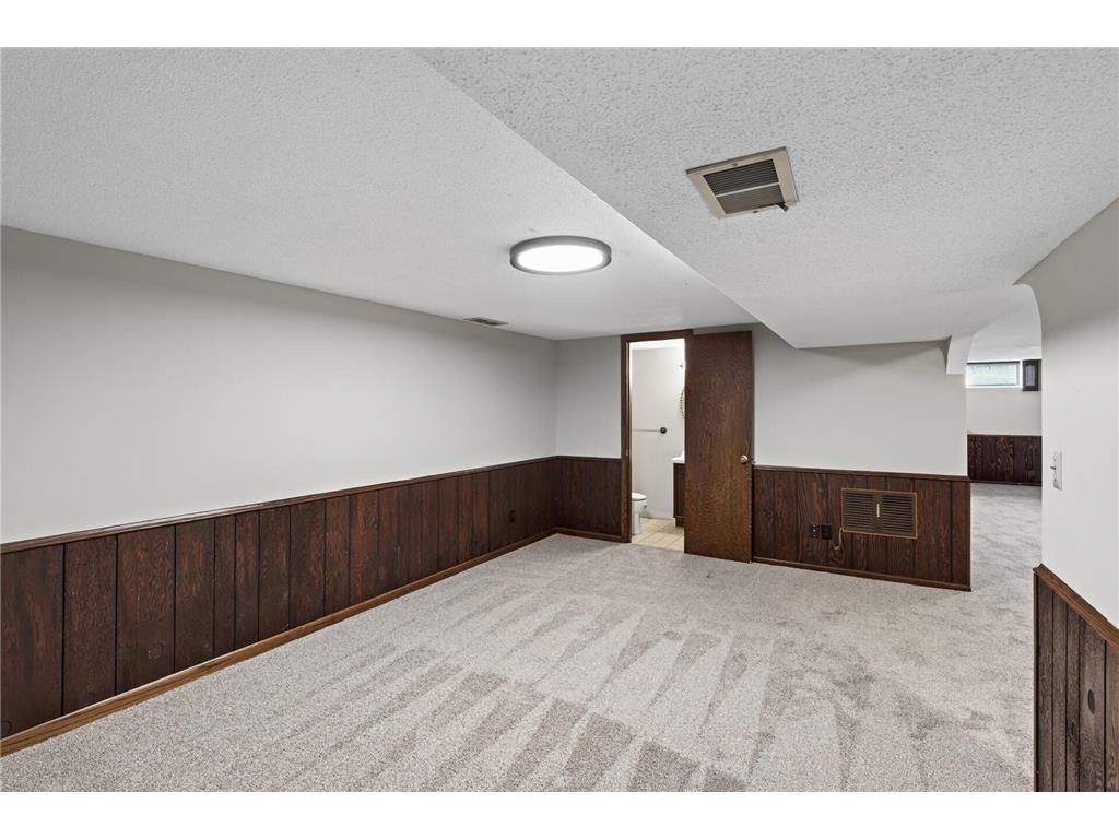 13769 Fairlawn Avenue Apple Valley MN 55124 7103067 image21