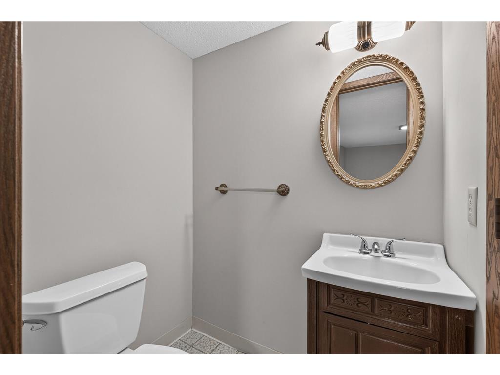 13769 Fairlawn Avenue Apple Valley MN 55124 7103067 image22