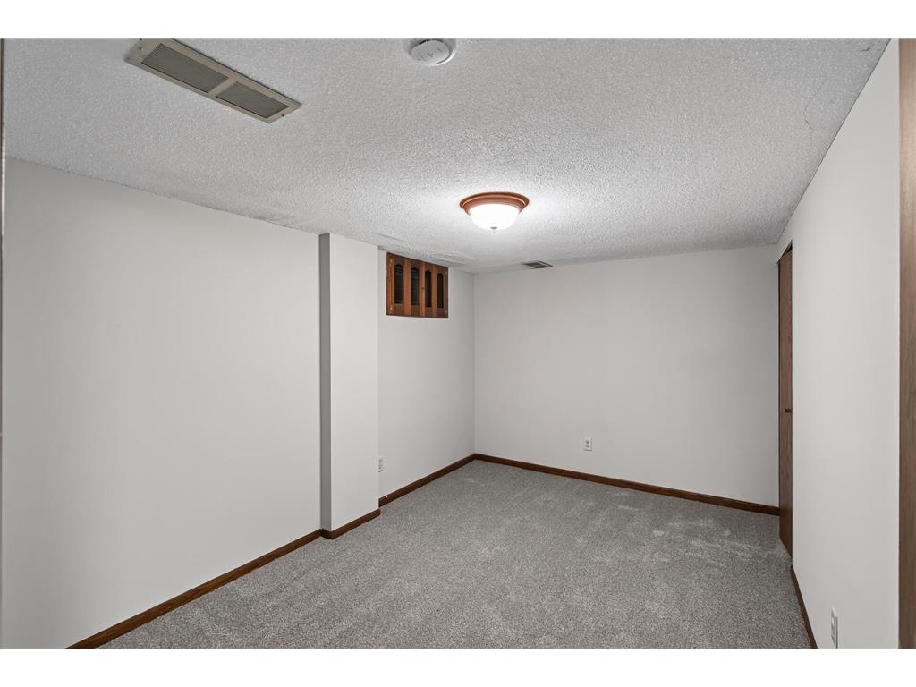 13769 Fairlawn Avenue Apple Valley MN 55124 7103067 image23