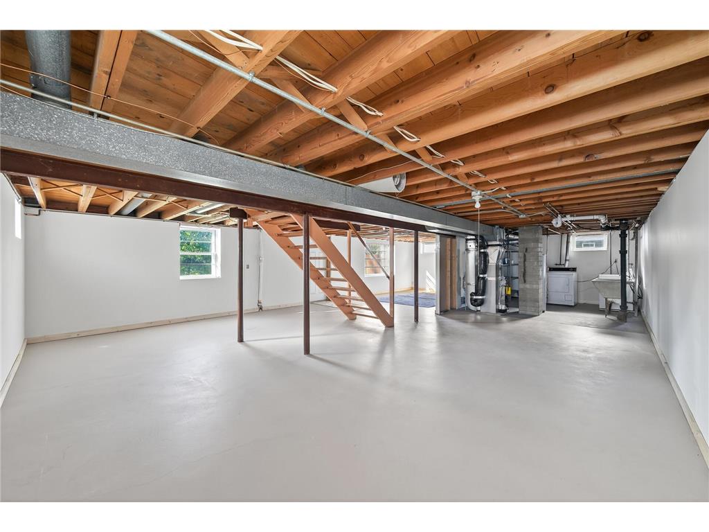 1377 Clarence Street Saint Paul MN 55106 6809452 image20