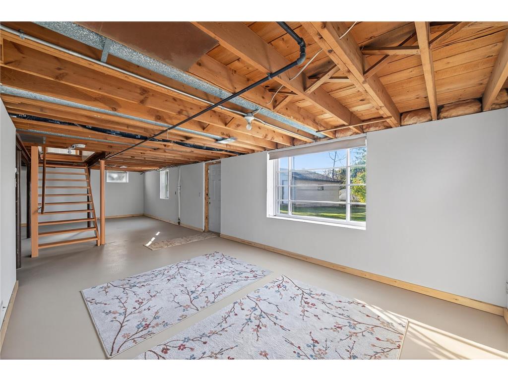 1377 Clarence Street Saint Paul MN 55106 6809452 image22