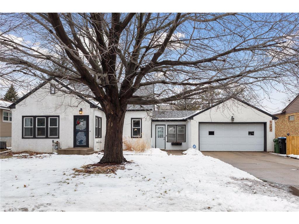 1377 County Road B W, Roseville, MN, 55113 MLS 6316358 Edina Realty