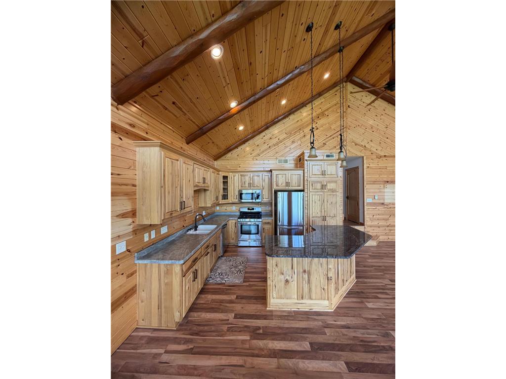 1377 Riverside Drive NW Baudette Twp MN 56623 - Rainy River 7075189 image25