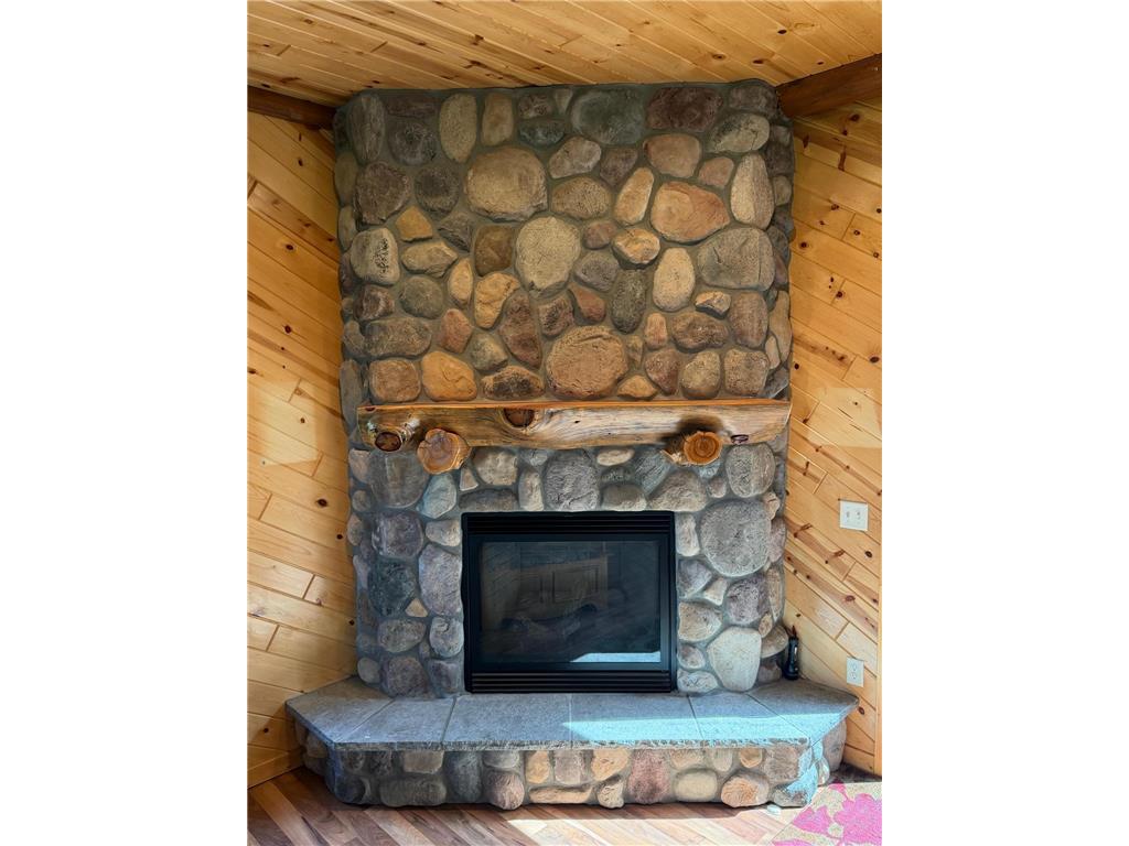 1377 Riverside Drive NW Baudette Twp MN 56623 - Rainy River 7075189 image37