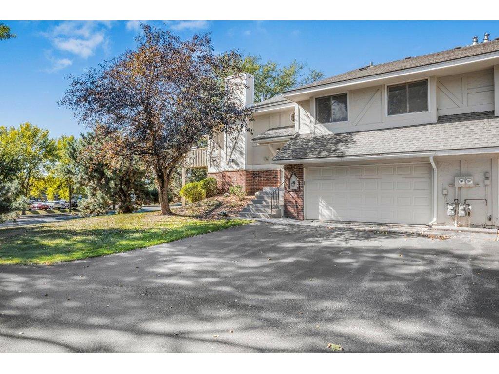 13773 84th Place N Maple Grove MN 55369 6800168 image1