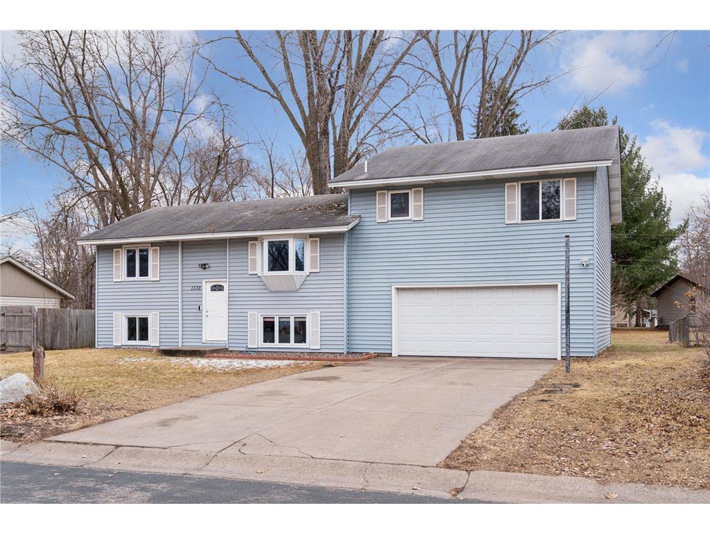 1378 NE Meadowmoor Drive NE Fridley MN 55432 6695747 image1
