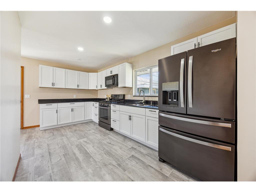 1378 Skywood Lane NE Fridley MN 55421 6720203 image1