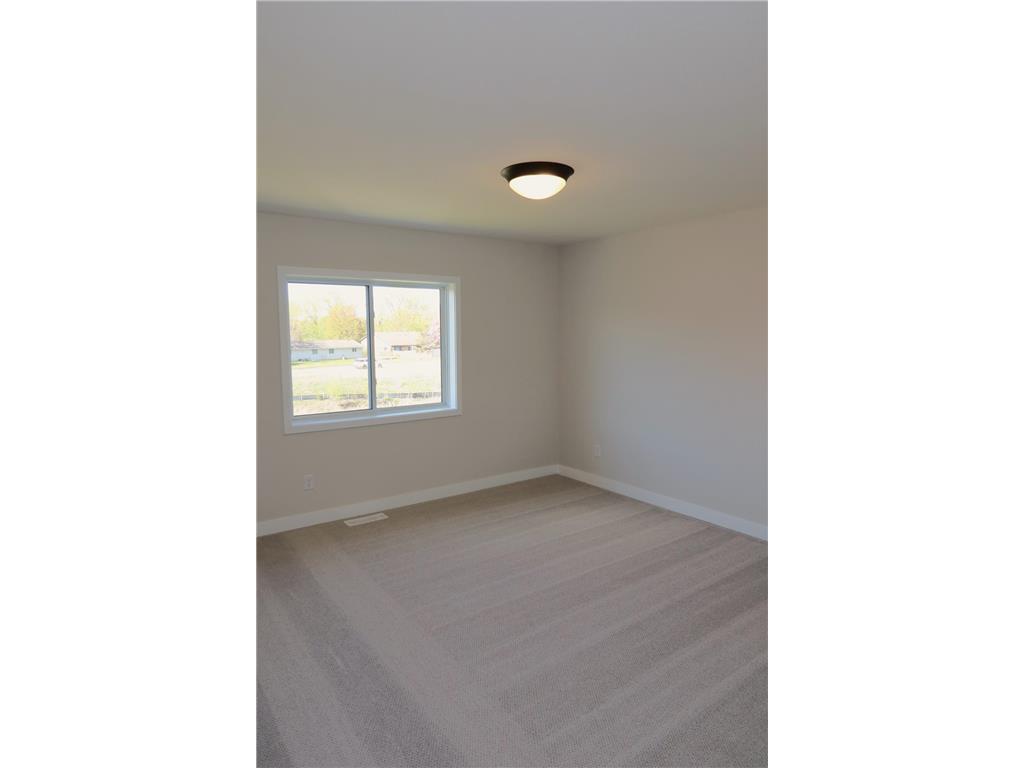 13789 Hollybrook Circle Apple Valley MN 55124 7086198 image24