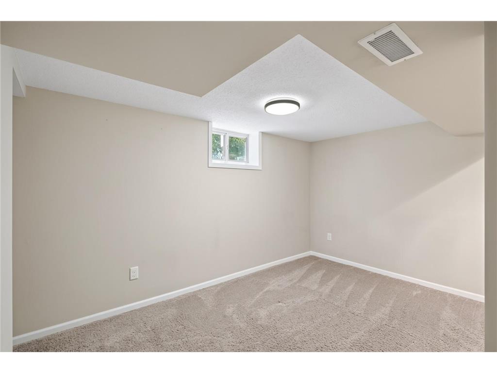138 106th Avenue NW Coon Rapids MN 55448 7109872 image35