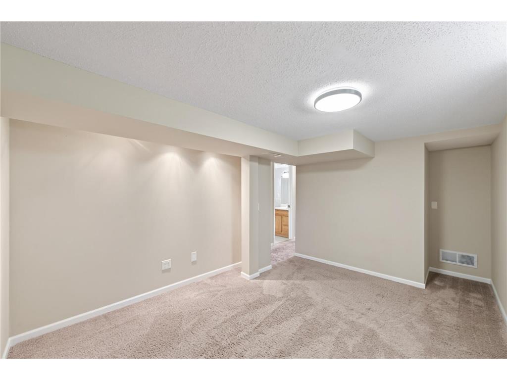 138 106th Avenue NW Coon Rapids MN 55448 7109872 image37