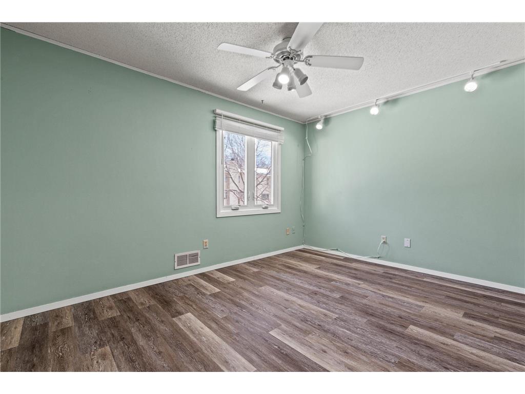 138 Ruth Street N #9 Saint Paul MN 55119 7028910 image10