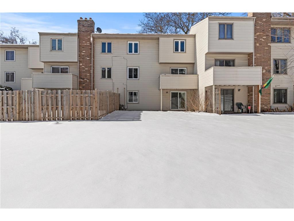 138 Ruth Street N #9 Saint Paul MN 55119 7028910 image20