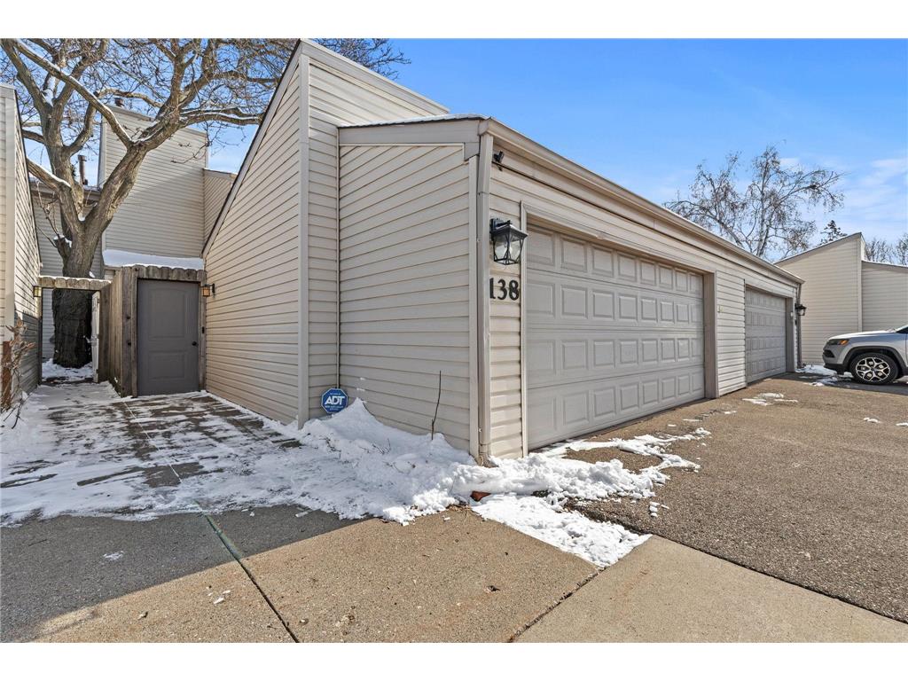 138 Ruth Street N #9 Saint Paul MN 55119 7028910 image3