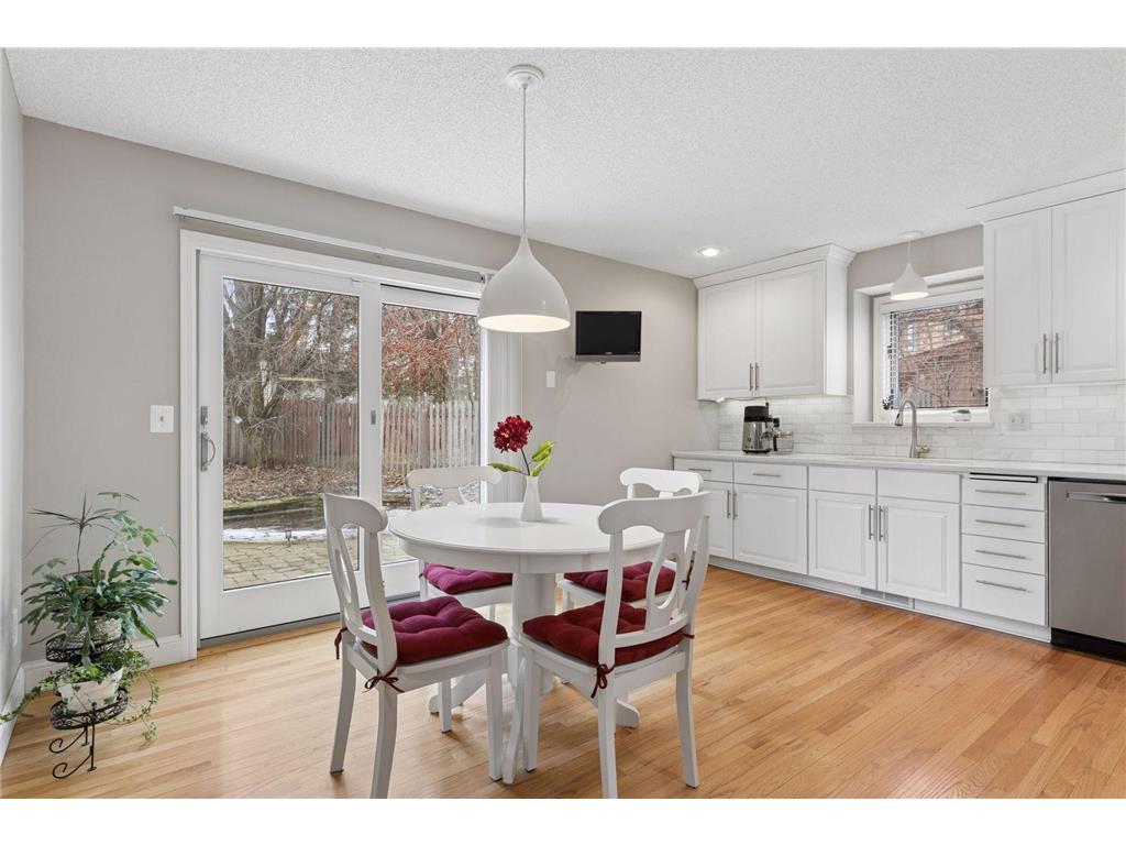 138 White Oaks Lane Vadnais Heights MN 55127 7028534 image11