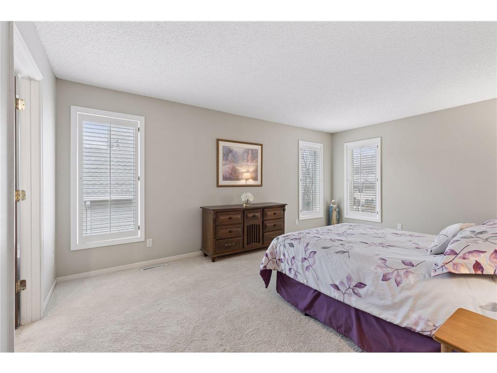 138 White Oaks Lane Vadnais Heights MN 55127 7028534 image20