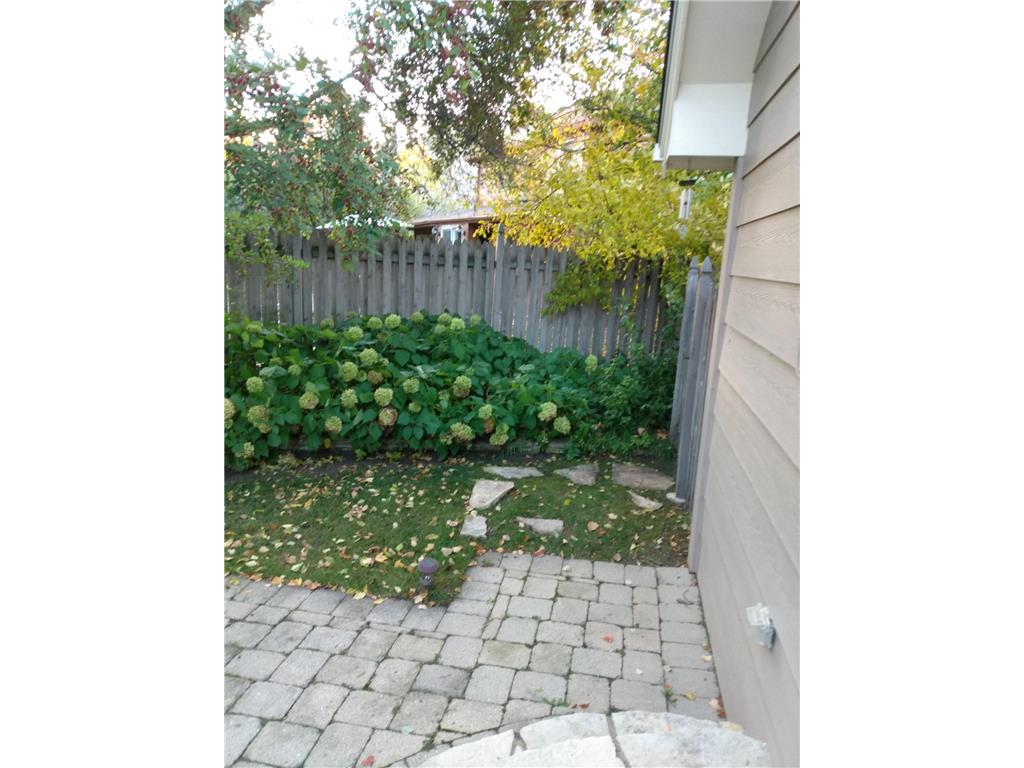 138 White Oaks Lane Vadnais Heights MN 55127 7028534 image46
