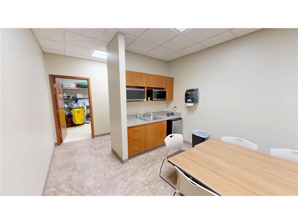 1380 E Bridge Street #smileCIC Redwood Falls MN 56283 7036938 image17