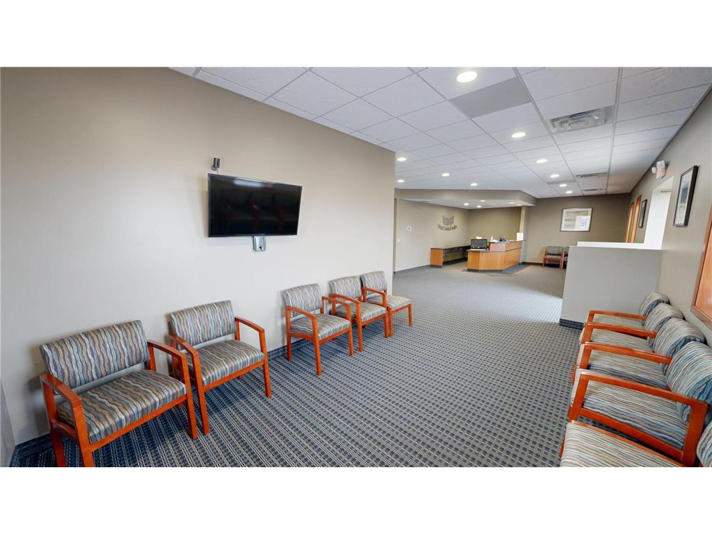 1380 E Bridge Street #smileCIC Redwood Falls MN 56283 7036938 image5