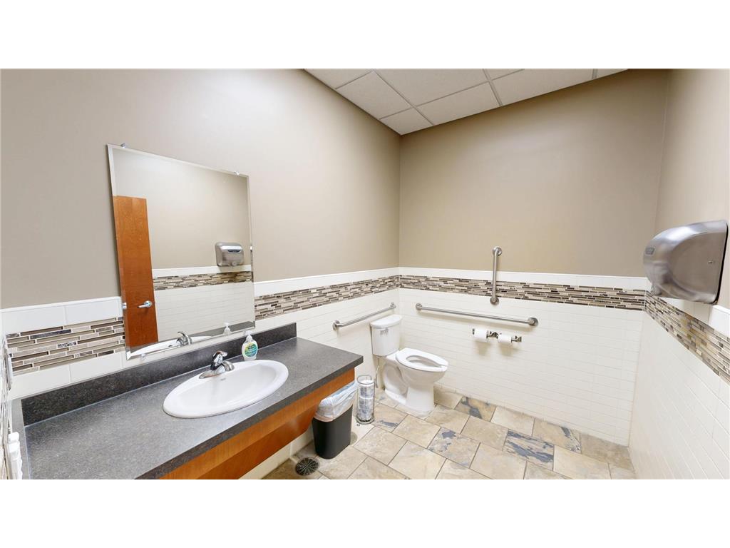 1380 E Bridge Street #smileCIC Redwood Falls MN 56283 7036938 image7