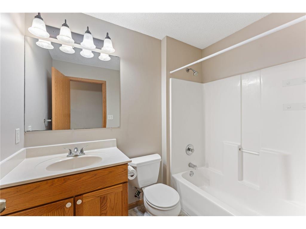 1380 Silver Lake Road NW New Brighton MN 55112 7087991 image19