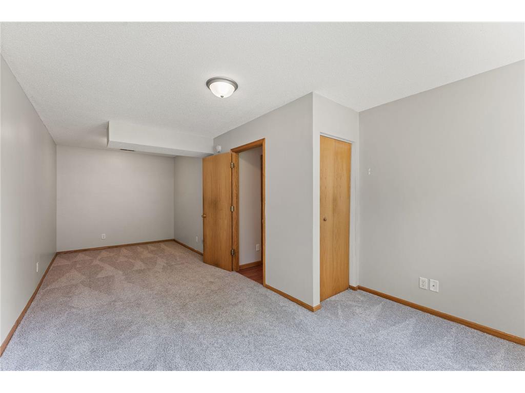 1380 Silver Lake Road NW New Brighton MN 55112 7087991 image20