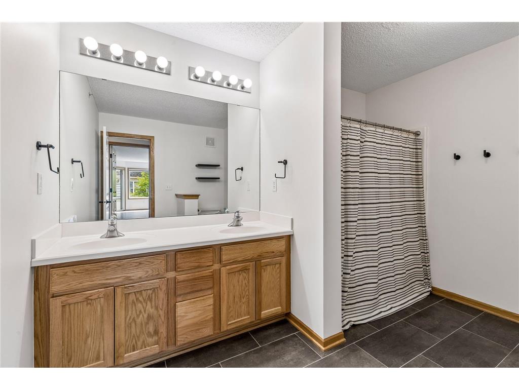 13805 53rd Avenue N #11 Plymouth MN 55446 7056385 image21