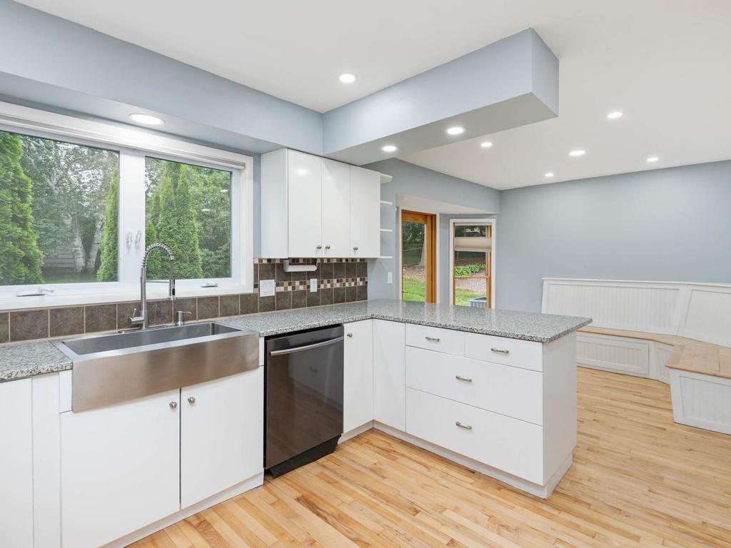 13808 Frontier Lane Burnsville MN 55337 7092965 image17