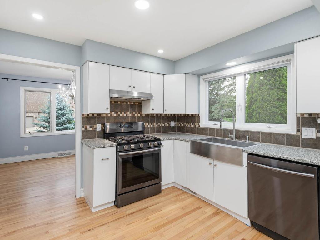 13808 Frontier Lane Burnsville MN 55337 7092965 image18