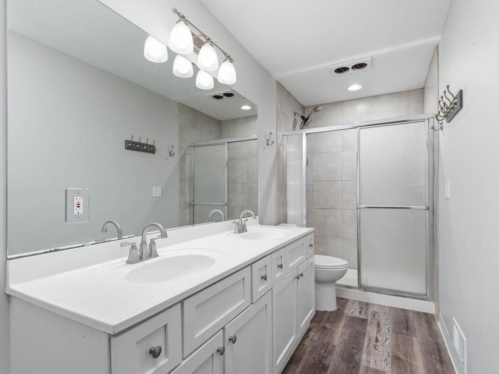 13808 Frontier Lane Burnsville MN 55337 7092965 image36