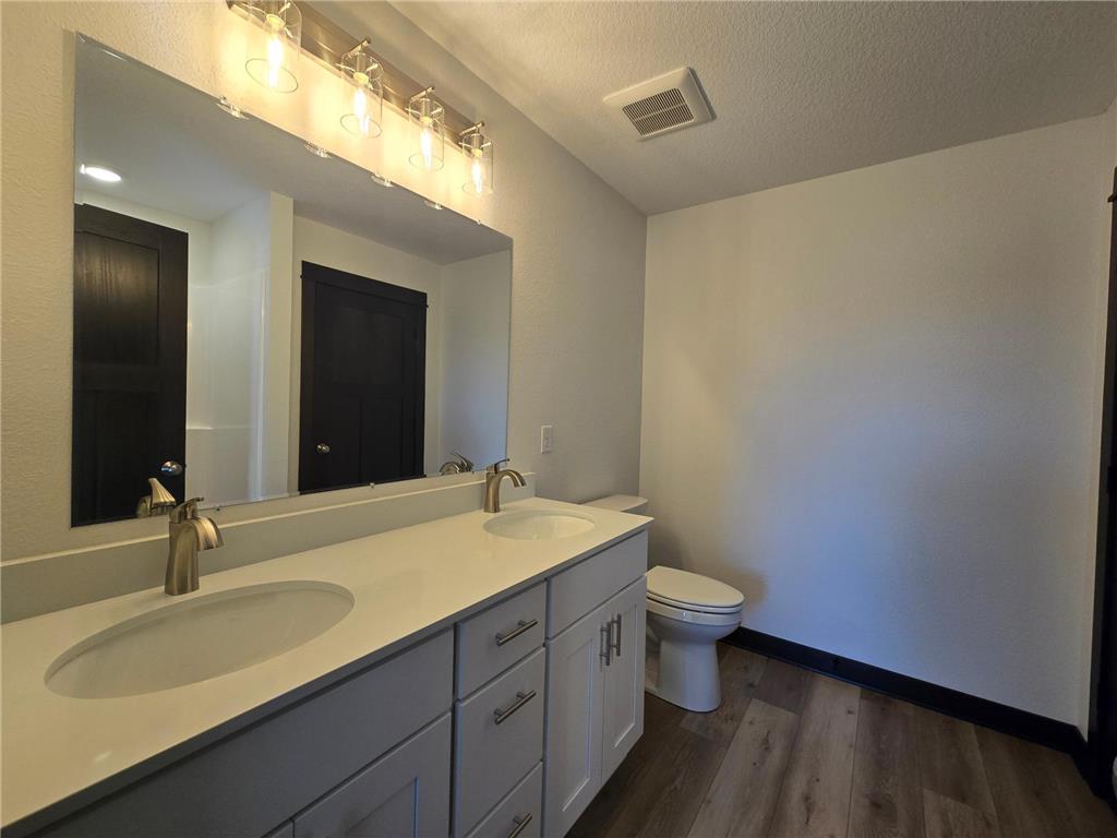 1381 Cullen Street Saint Peter MN 56082 7068659 image16