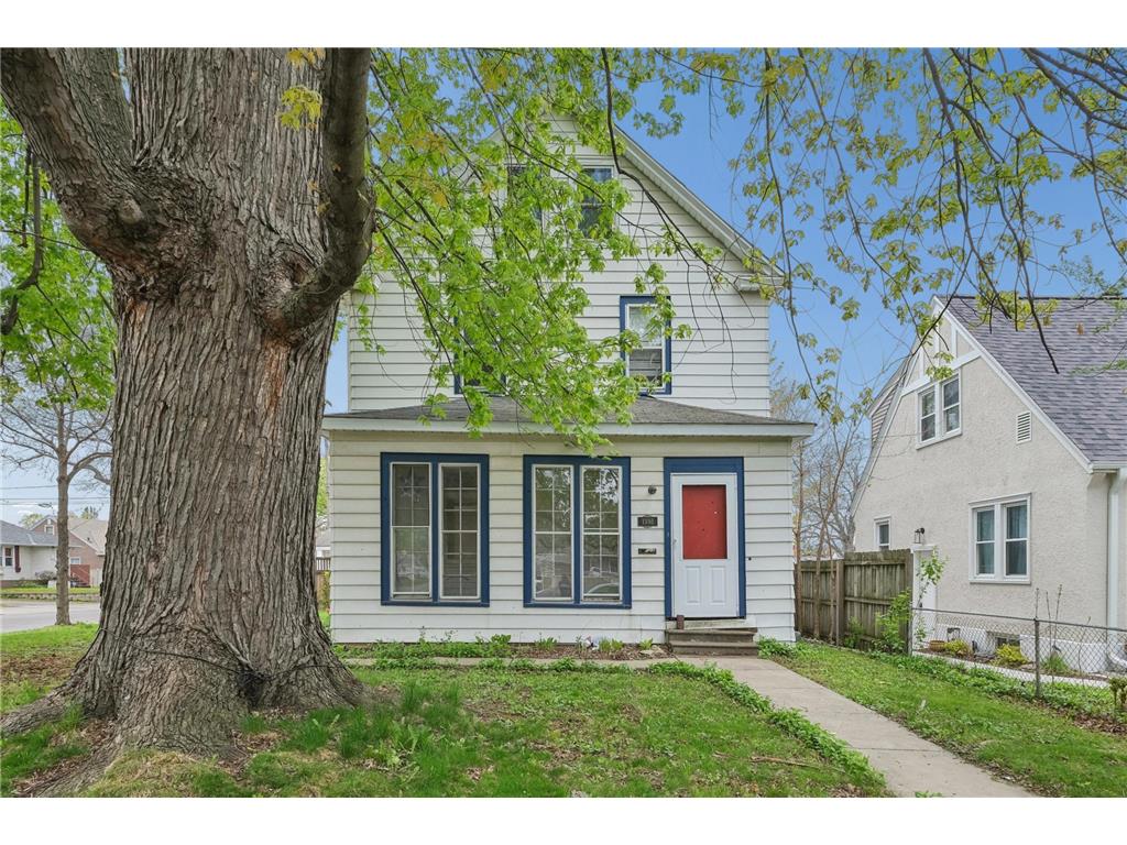 1381 White Bear Avenue N Saint Paul MN 55106 7062498 image1