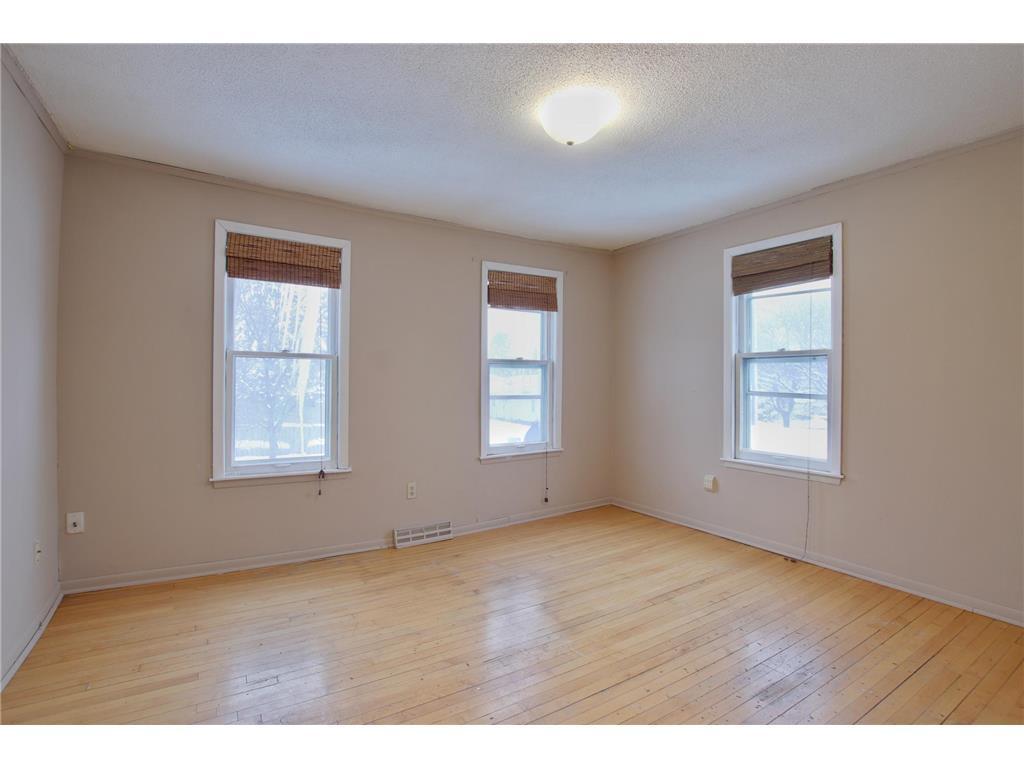 1381 White Bear Avenue N Saint Paul MN 55106 7062498 image13