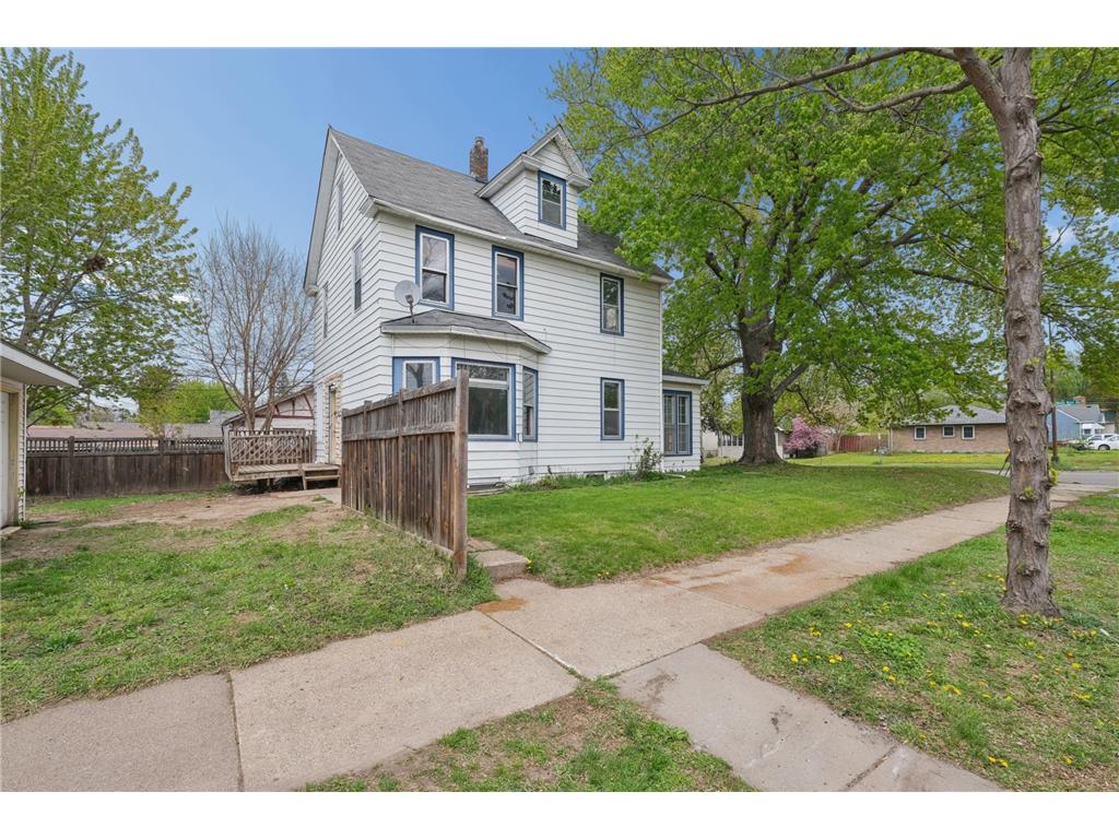 1381 White Bear Avenue N Saint Paul MN 55106 7062498 image5