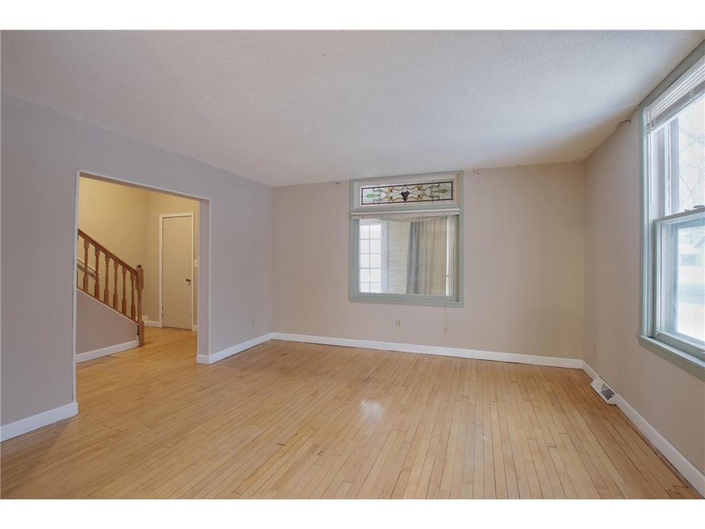 1381 White Bear Avenue N Saint Paul MN 55106 7062498 image9