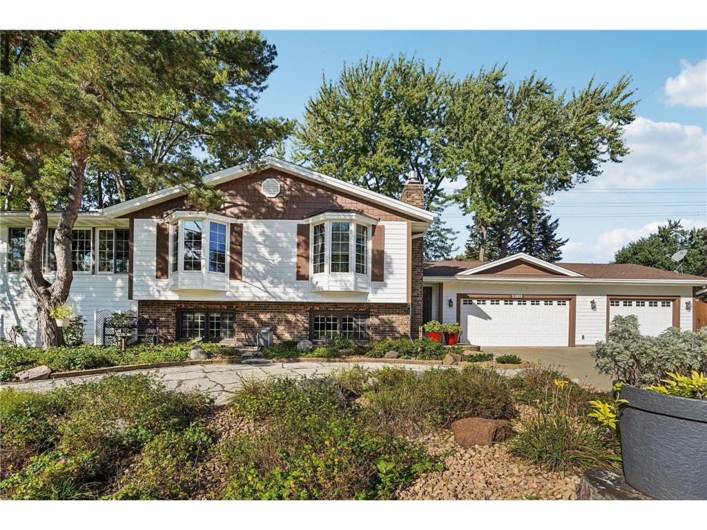 13812 High Drive Burnsville MN 55337 6797988 image1