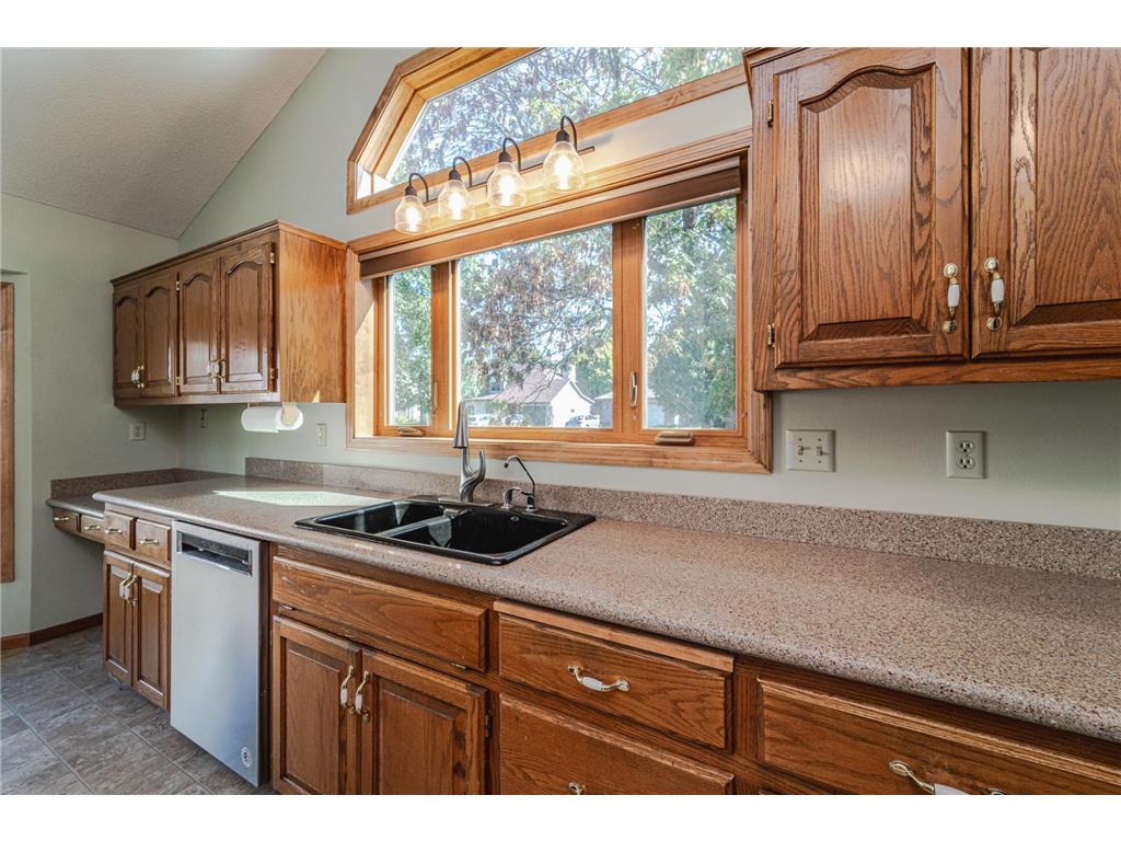 13812 Sunset Lake Drive Burnsville MN 55337 - Sunset Pond 6792653 image13