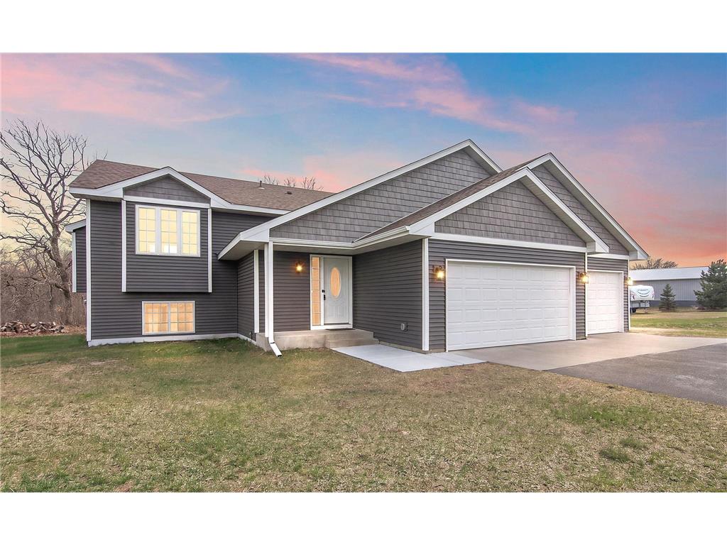 13813 298th Avenue Princeton MN 55371 7056764 image1