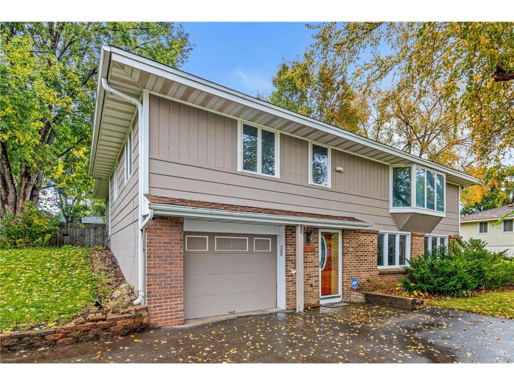 13817 Thomas Avenue S Burnsville MN 55337 6802162 image1