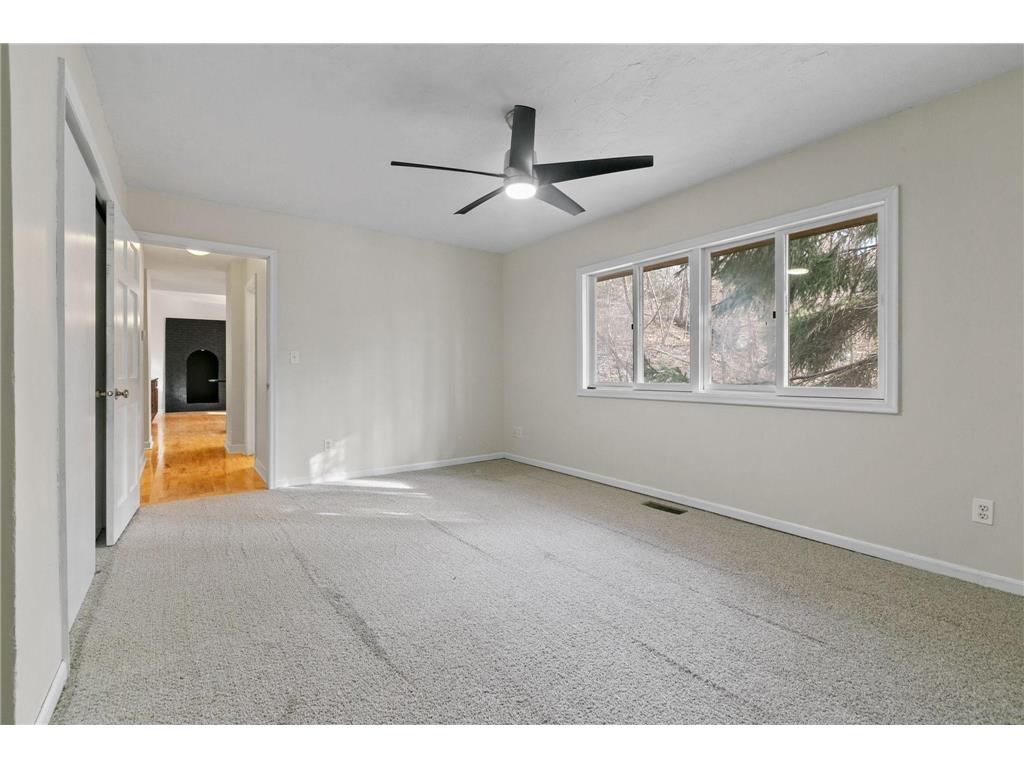 1382 Lakeside Circle Eagan MN 55123 7070640 image19