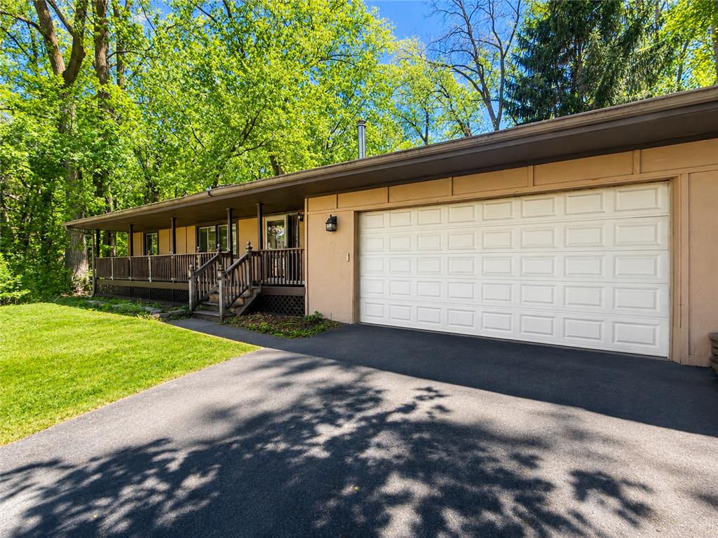 1382 Lakeside Circle Eagan MN 55123 7070640 image2