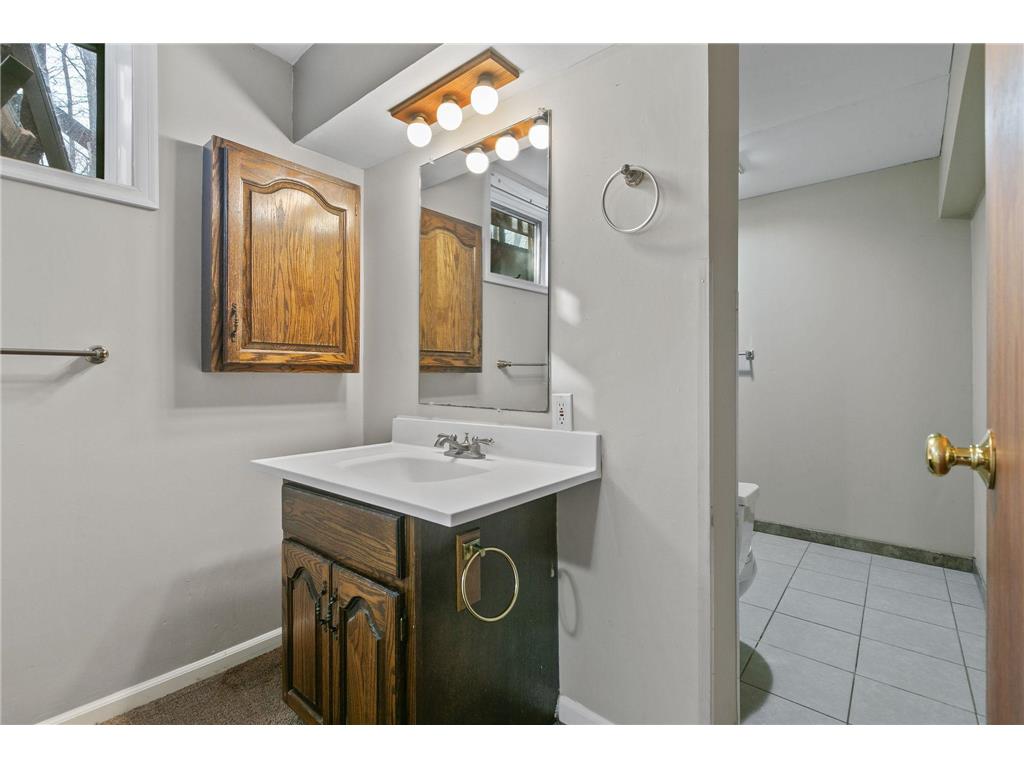 1382 Lakeside Circle Eagan MN 55123 7070640 image36
