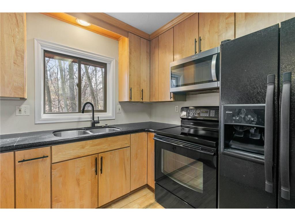 1382 Lakeside Circle Eagan MN 55123 7070640 image8