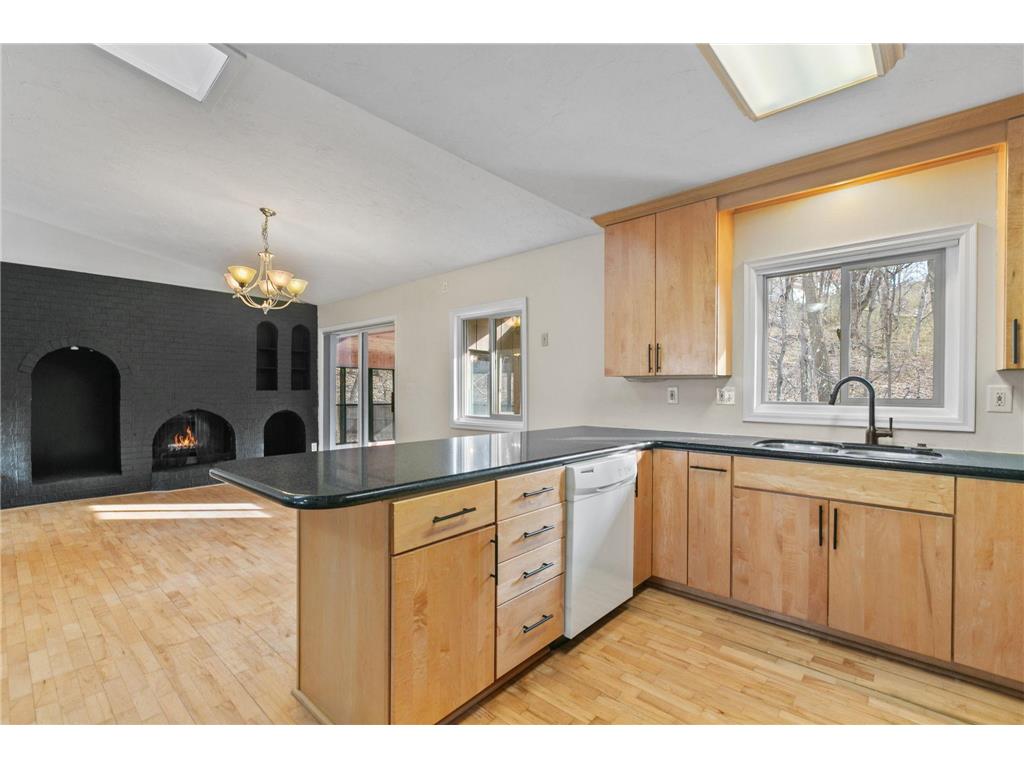 1382 Lakeside Circle Eagan MN 55123 7070640 image9
