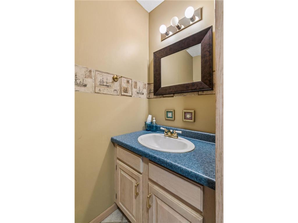 13820 Sunset Lake Drive Burnsville MN 55337 - Sunset Pond 7052698 image14