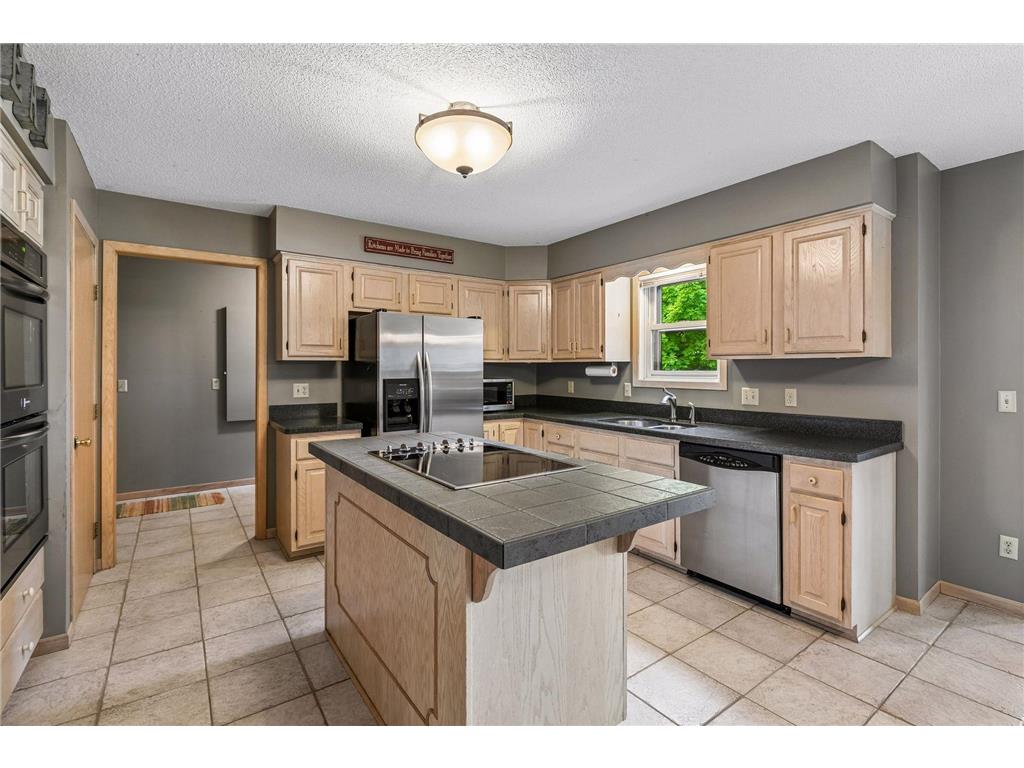 13820 Sunset Lake Drive Burnsville MN 55337 - Sunset Pond 7052698 image2