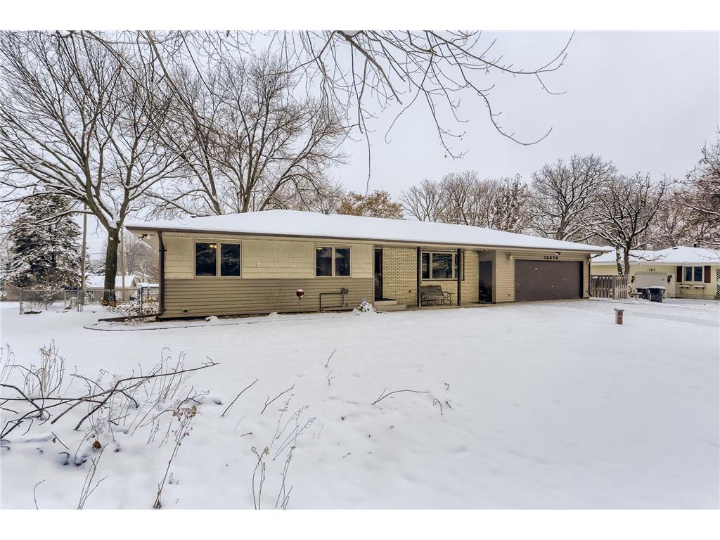 13828 Quinn Street NW, Andover, MN 55304 MLS 6257457 Edina Realty